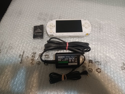 Sony psp 1004 bianca - psp, memoria